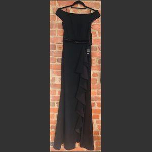 Lulu's Black Off-the-Shoulder Maxi Dress